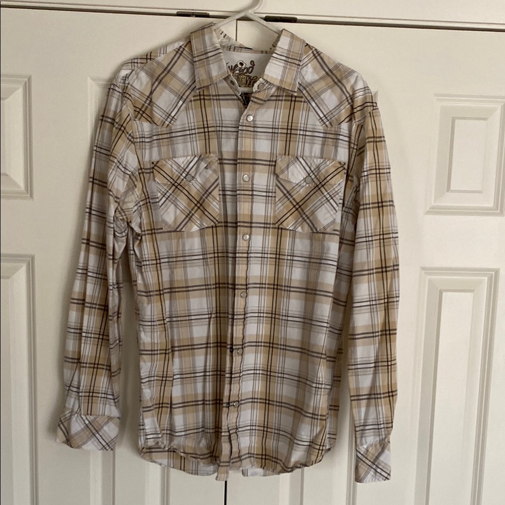Bullhead White and Tan Casual Button Down Shirt